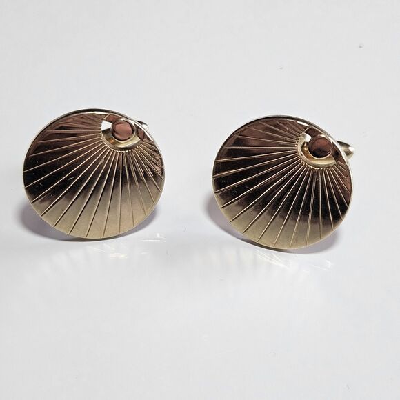 Vintage Swank Cufflinks Mens Gold Tone Metal Shell Design Set